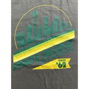 Space Needle Pacific Northwest Seattle WA ‘62 Gray Size Large Vintage